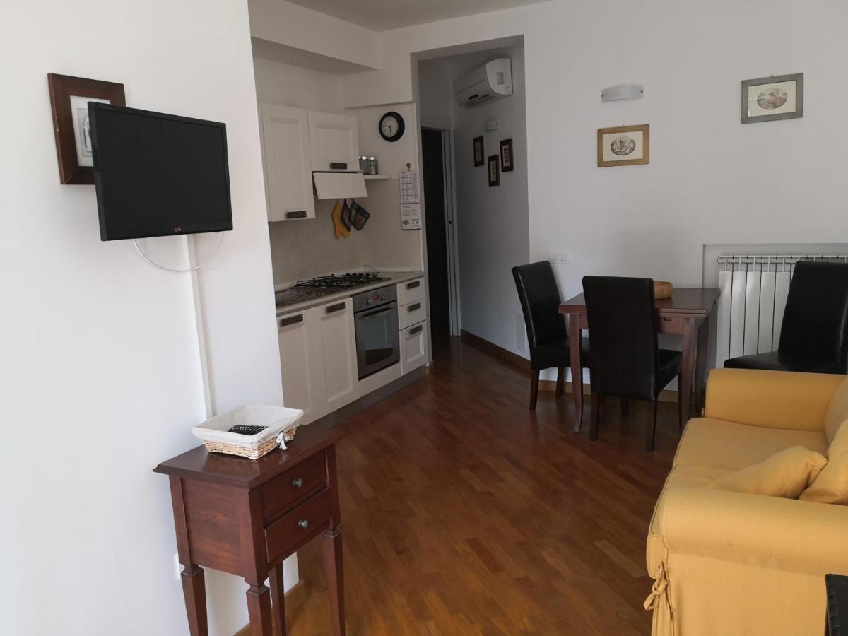 Grazioso Appartamento In Centro A Numana Buitenkant foto