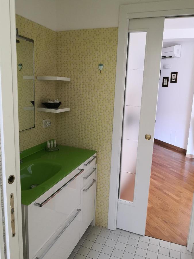 Grazioso Appartamento In Centro A Numana Buitenkant foto